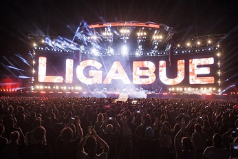 1442740844Ligabue